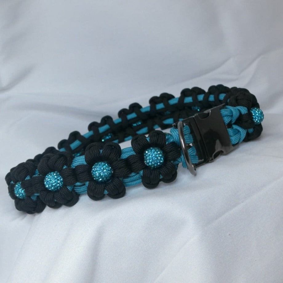 17" Black and Blue Paracord Flower Collar