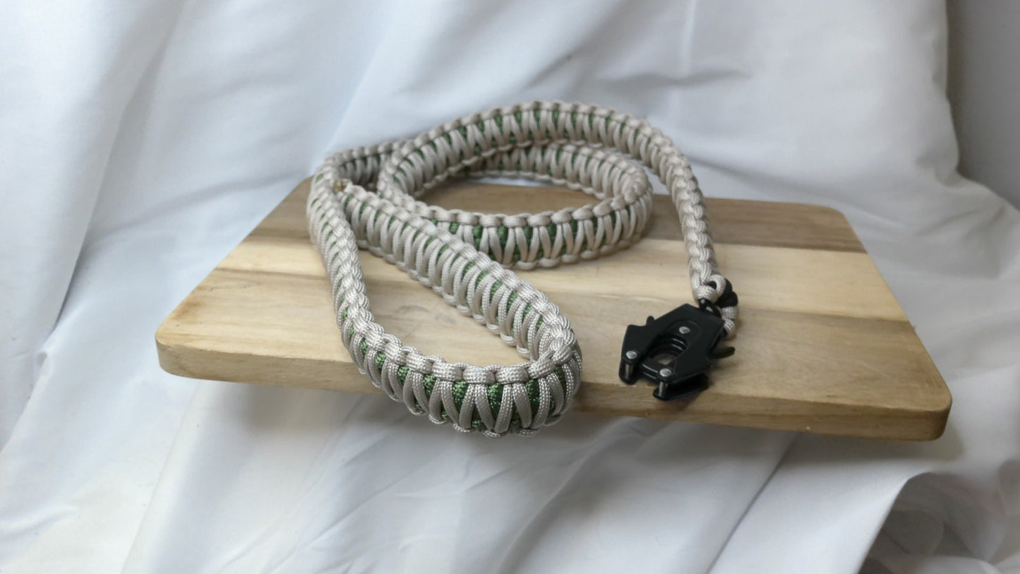 42" Green and Tan Paracord Dog Leash