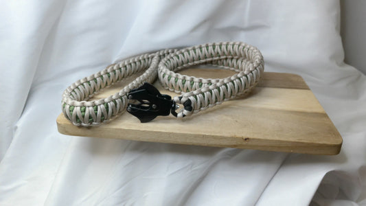 42" Green and Tan Paracord Dog Leash